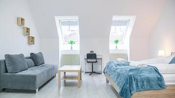 Apartamento básico | Ferros/tábuas de passar roupa, Wi-Fi de cortesia