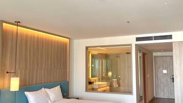 Studio, Seeblick | Schreibtisch, laptopgeeigneter Arbeitsplatz, kostenloses WLAN