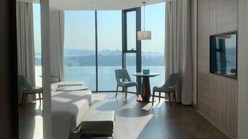 Comfort Apartment | Desk, laptop workspace, soundproofing, free WiFi