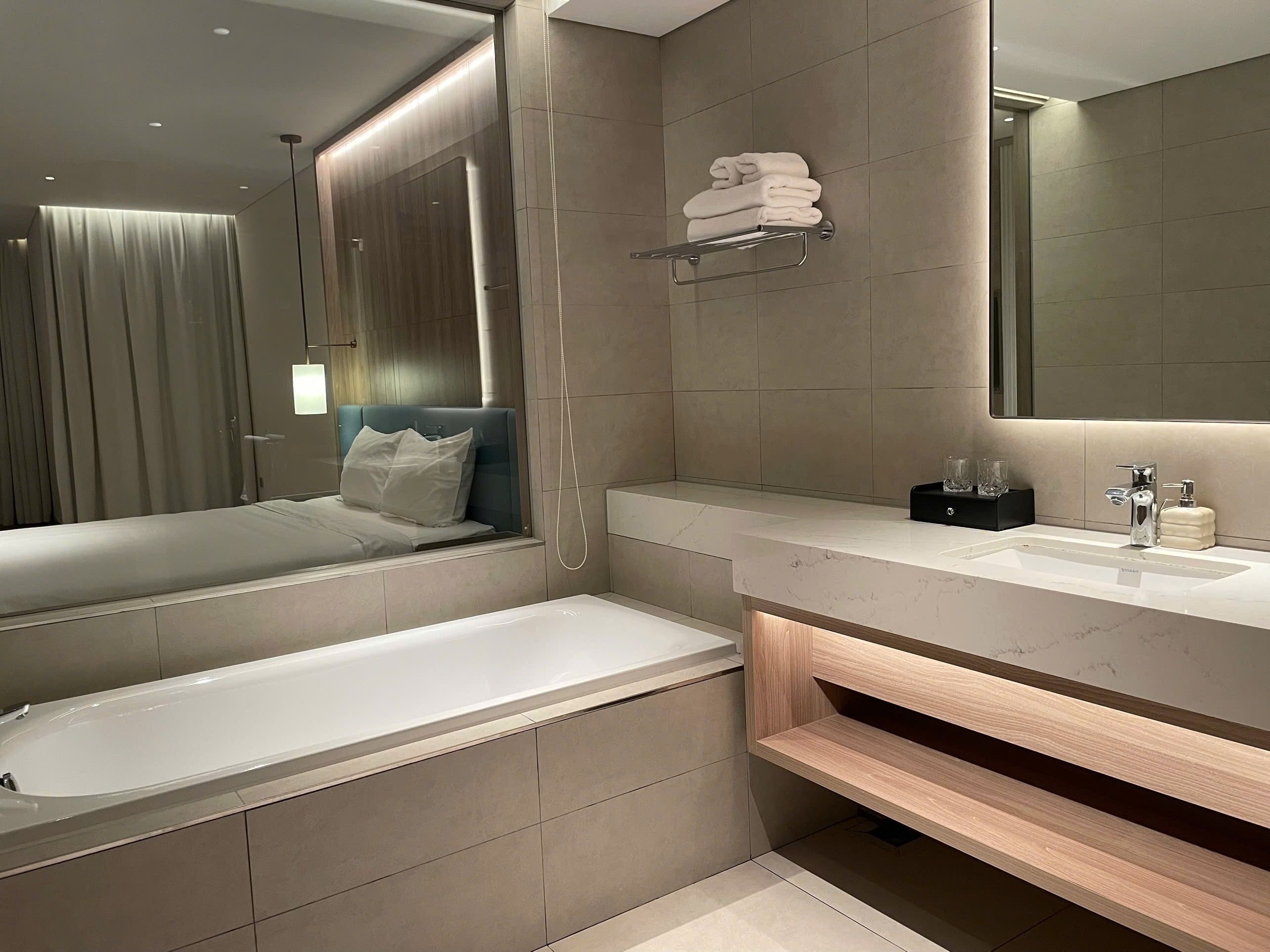 Studio, Lake View | Bathroom | Free toiletries, hair dryer, towels, soap