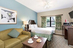 Iron/ironing board, free WiFi