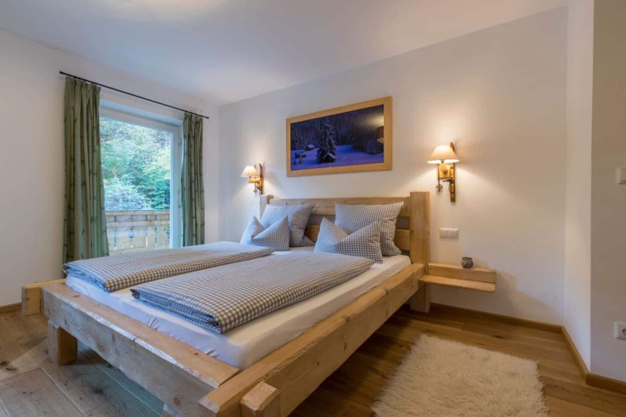 6 Schlafzimmer, Reisekinderbett