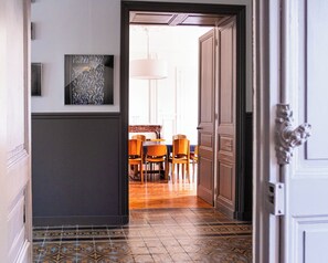 Interior - Large Maison Bourgeoise with garden in the heart of Surgères - sleeps 14. (Surgères)