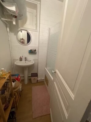 Towels - Apartment in the 16th arrondissement (Paris)