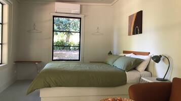 1 chambre, fer et planche à repasser, Wi-Fi, draps fournis