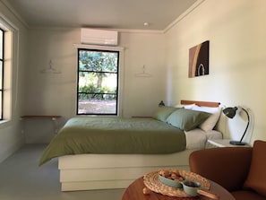 1 chambre, fer et planche à repasser, Wi-Fi, draps fournis