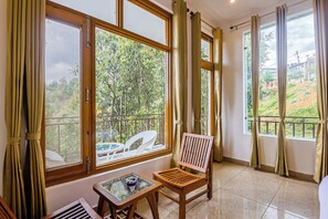 Standard Room with Garden View | Desk, laptop workspace, iron/ironing board, free WiFi - Mukteshwar Valley Resort (Dhari)