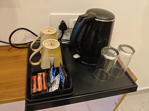 Deluxe Double Room, Balcony, Mountain View | Coffee and/or coffee maker - Mukteshwar Valley Resort (Dhanachuli)