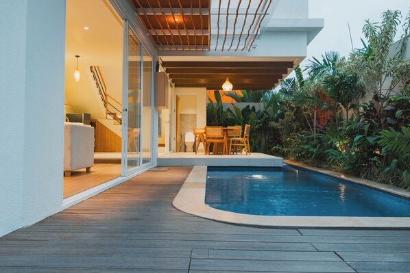 Design Villa, 2 Bedrooms, Private Pool | Private pool - Uma Avaya Villas Canggu (Canggu)