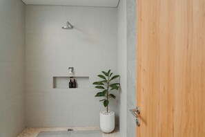 Design Villa, 3 Bedrooms, Private Pool | Pancuran Bilik Mandi
