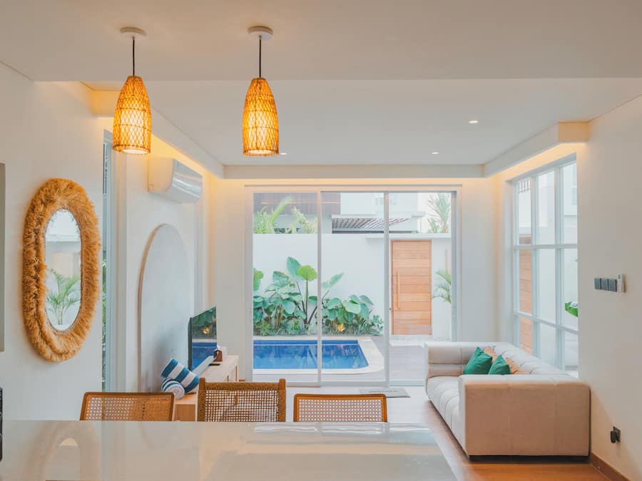 Vila design, 2 quartos, piscina particular | Área de estar