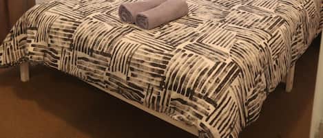 3 bedrooms, iron/ironing board, travel crib, free WiFi