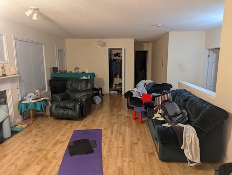Interior. Room available in the luxurious Masonville Mall area in London, Ontario.