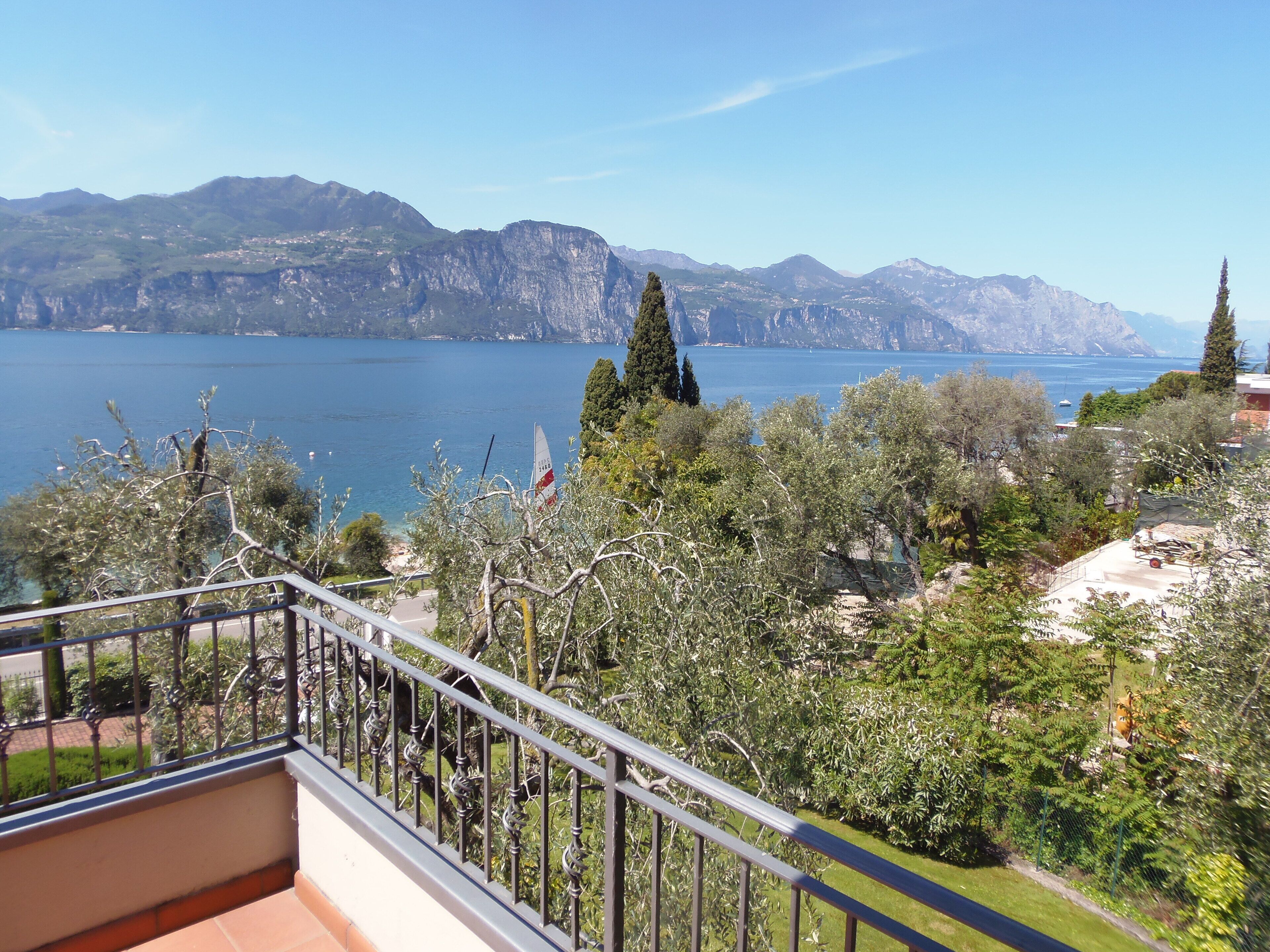 คอนโด, 2 ห้องนอน, ระเบียง, วิวทะเลสาบ | บริเวณที่พัก