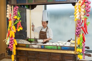 朝食ビュッフェ