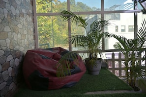 Comfort Double or Twin Room, Hill View | Interior - Rajawat Stay Dehradun (Dehradun)