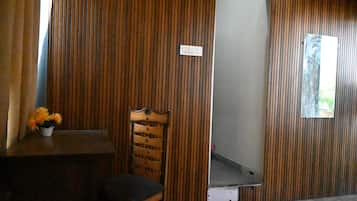 Comfort Double or Twin Room, Hill View | Interior