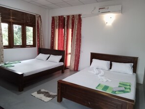 Double or Twin Room, Garden View | Desk, free WiFi - Wijaya Garden Hotel (Anuradhapura)