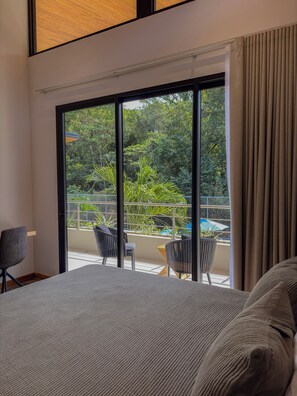 2 bedrooms, in-room safe, desk, iron/ironing board - Modern Tamarindo 2BR Villa Suite: 2 King Beds + Sofa Bed, Pool, BBQ & Balcony (Tamarindo)