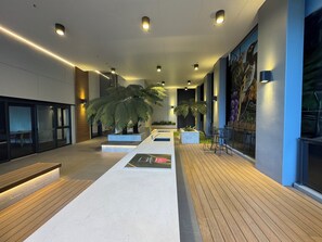 Interior - Lake & Mountain View Ensuite + Parking + City Ctr (Canberra)