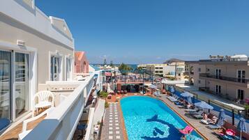 Piscina externa sazonal