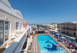 Sezonluk açık havuz 