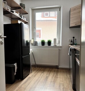 Horno, placa de cocina, lavavajillas