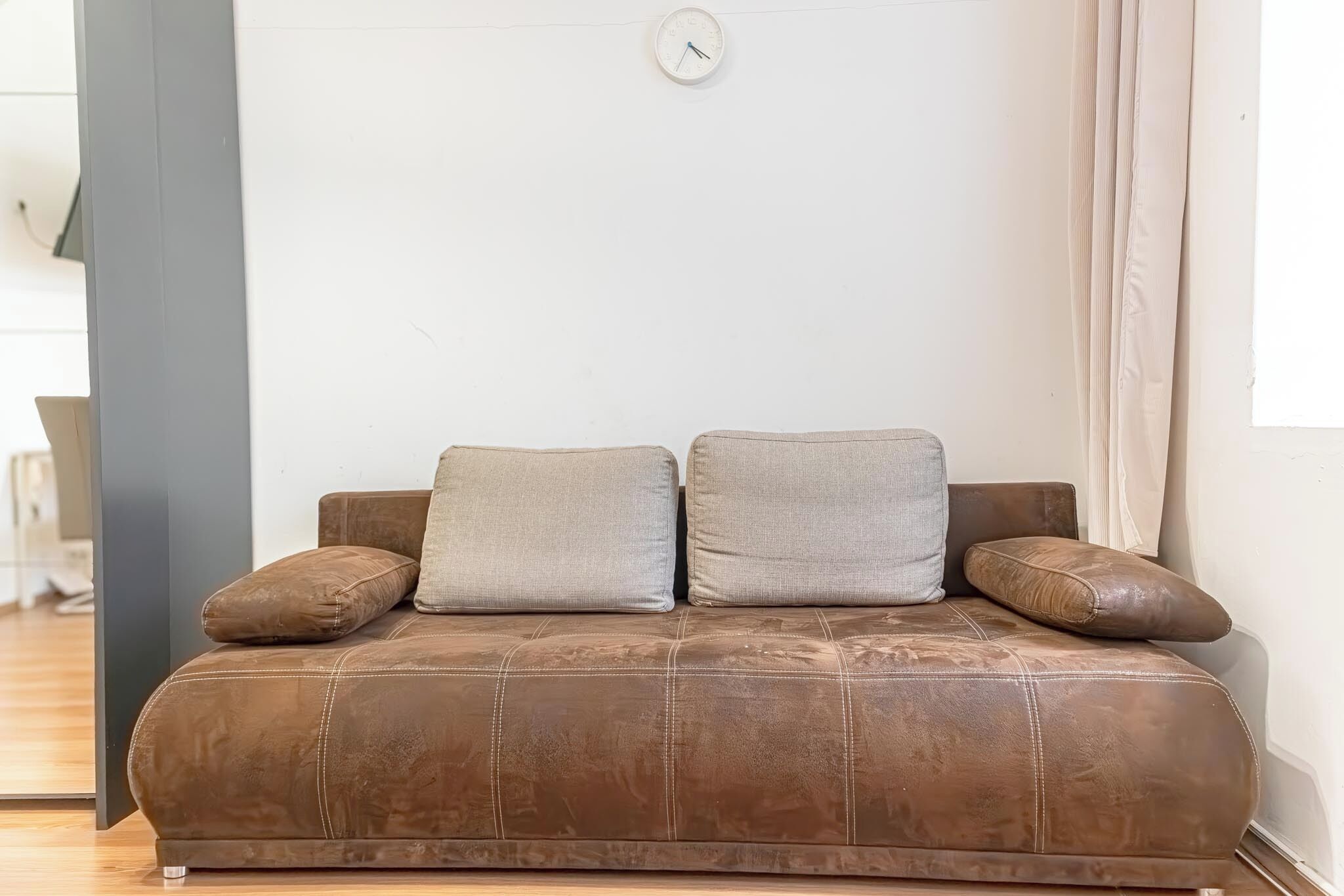 베이직 아파트 | 내부