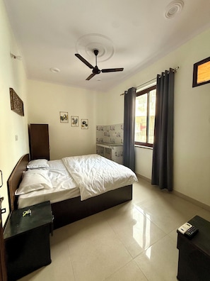 Family Double or Twin Room | Iron/ironing board, free WiFi - Saroj Serenity inn (Rishikesh)