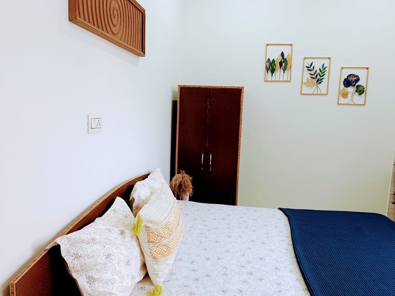 Family Double or Twin Room | Iron/ironing board, free WiFi, bed sheets