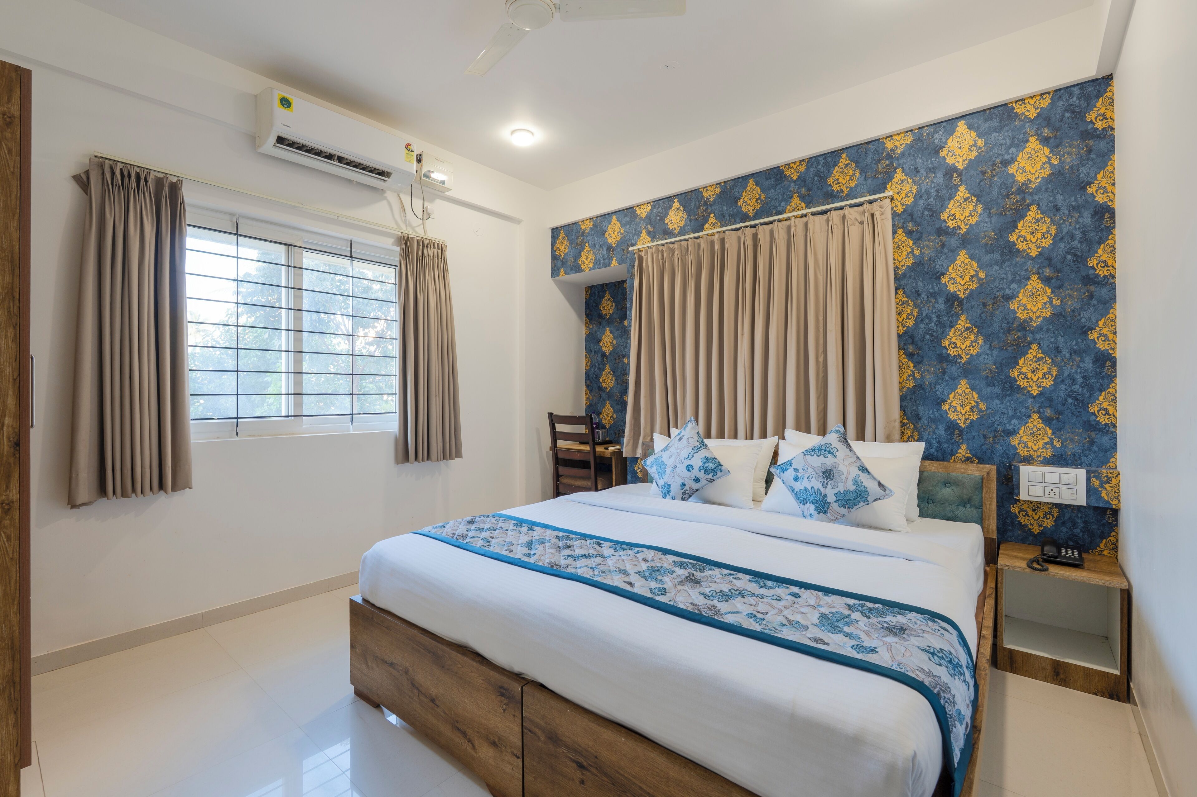 Deluxe Double Room | Desk, free WiFi