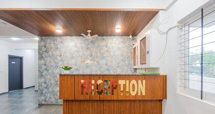 Hotel Royal Manyaa