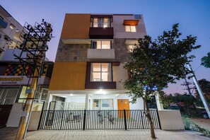 Exterior - Hotel Royal Manyaa (Bengaluru)