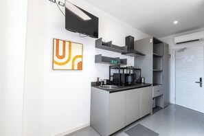 標準客房, 1 張單人床, 簡易廚房 | 私人小型廚房 | 微波爐、電熱水壺、烤盤