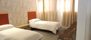 Double or Twin Room, Kitchenette | In-room safe, blackout drapes, free WiFi - SMART ROOMS Foresteria (VIADANA)