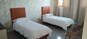 Double or Twin Room, Kitchenette | In-room safe, blackout curtains, free WiFi - SMART ROOMS Foresteria (VIADANA)