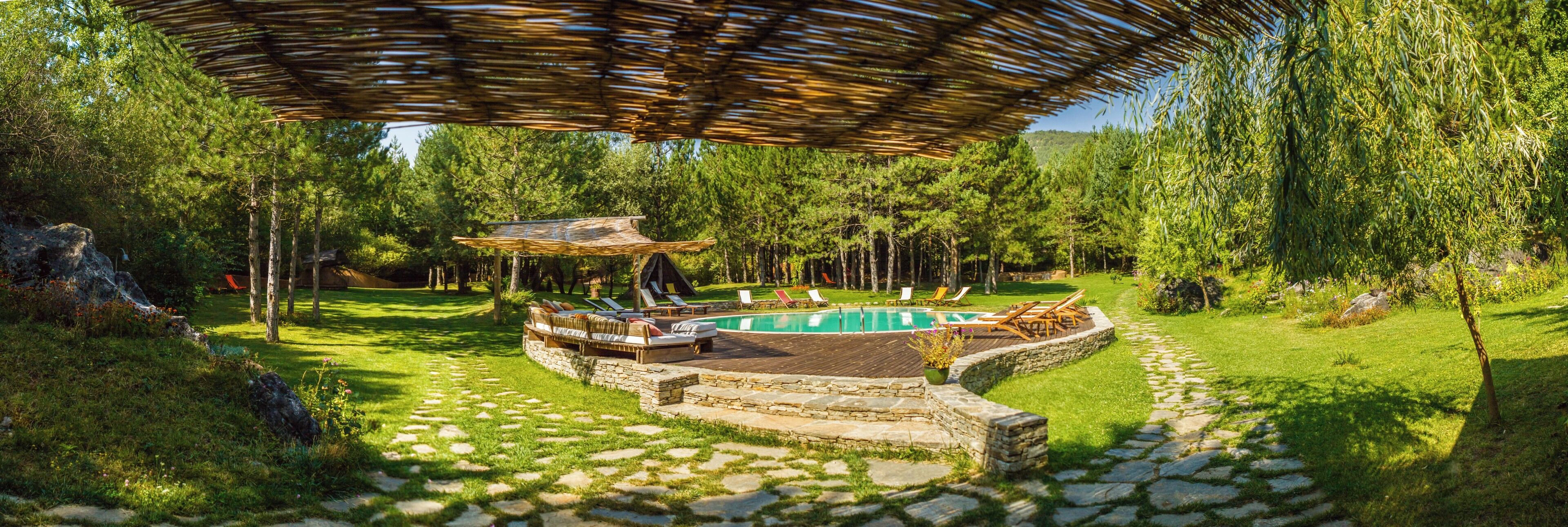 Alberca al aire libre por temporada 