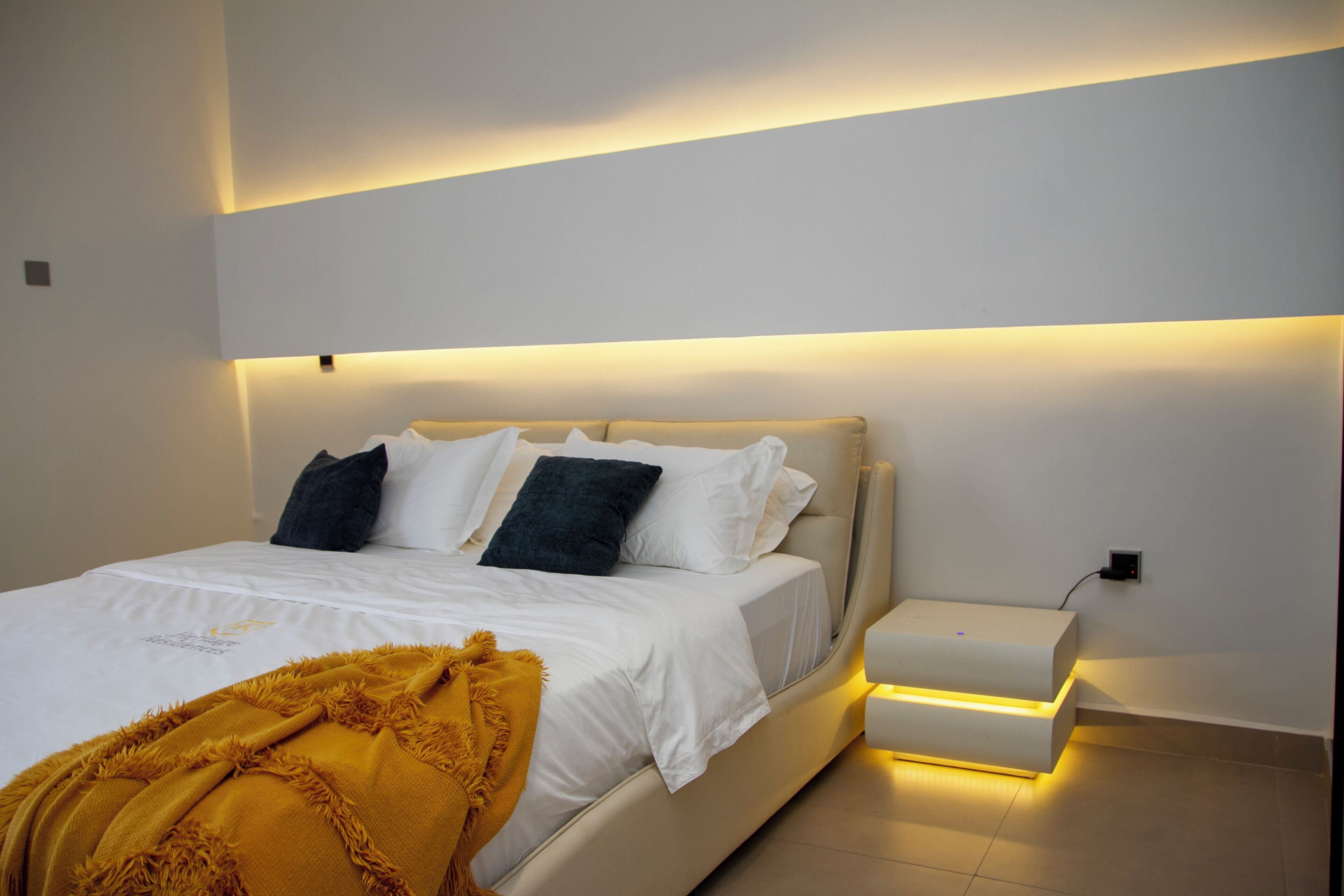 Setrika/meja setrika dan Wi-Fi gratis