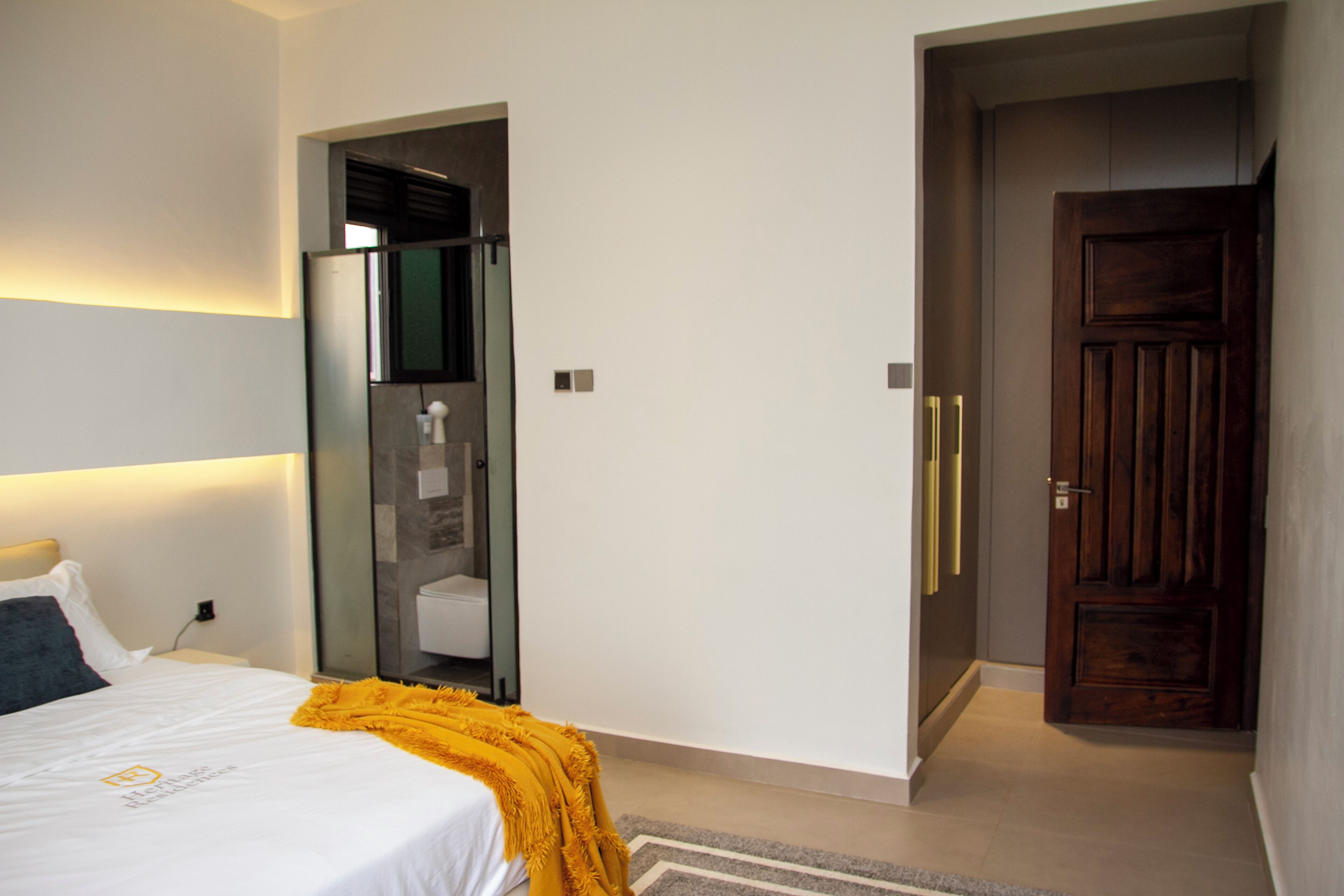 Iron/ironing board, free WiFi