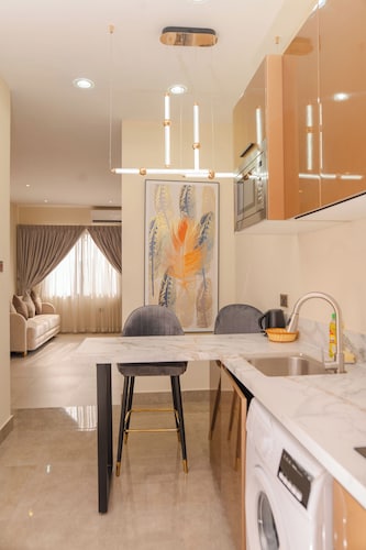 Sterling Suites