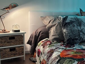 1 bedroom, desk, iron/ironing board, free WiFi