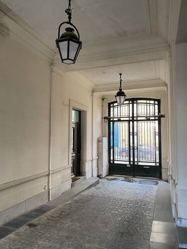 Studio in the Conciergerie of the former Banque de France in Flers.
