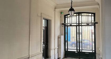 Studio in the Conciergerie of the former Banque de France in Flers.