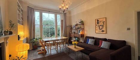 Televisor i oficines