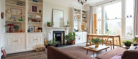 Televisio, työhuone