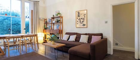 TV, offices