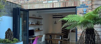 Stylish Boutique Coastal Home•Walk Pubs & Restaurants•10min drive to Sandbanks