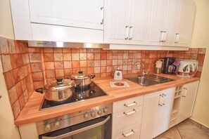 Fridge, oven, stovetop, coffee/tea maker - Daphne Two Bedroom Apartment (Corfu)
