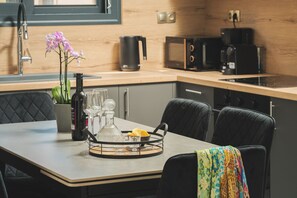 Fridge, microwave, oven, stovetop - Luxury Unique Villas (Kathiana)