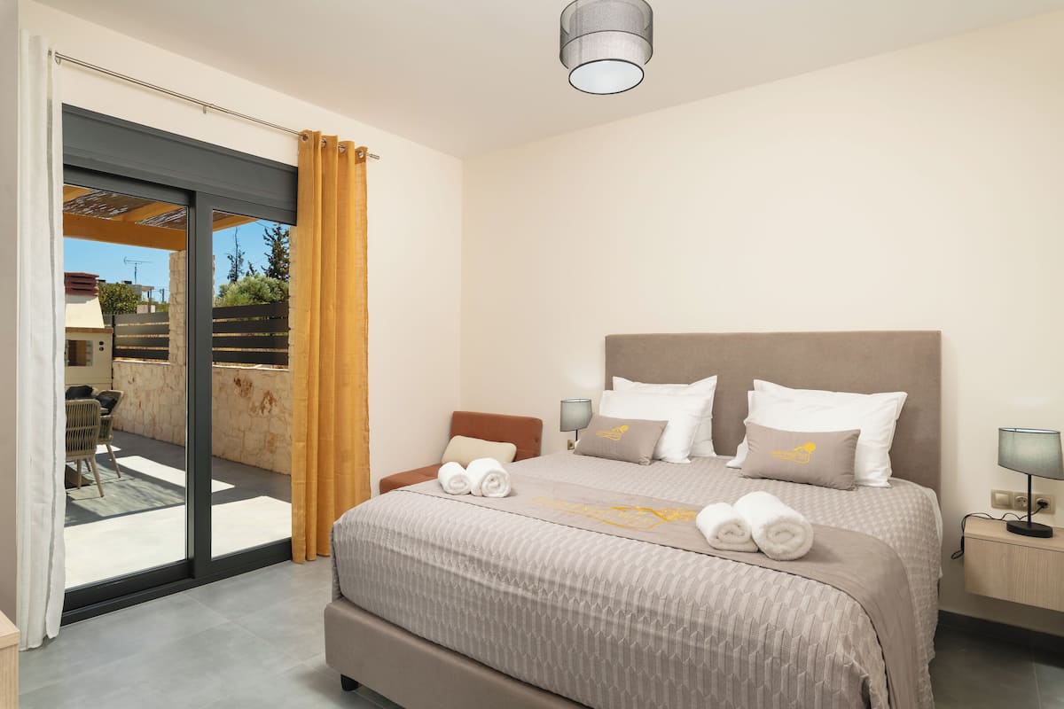 Comfort Villa, Garden View